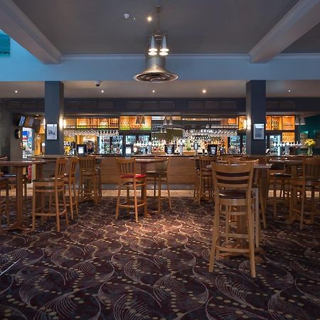 Admiral Of The Humber Wetherspoon Kingston upon Hull Exteriör bild